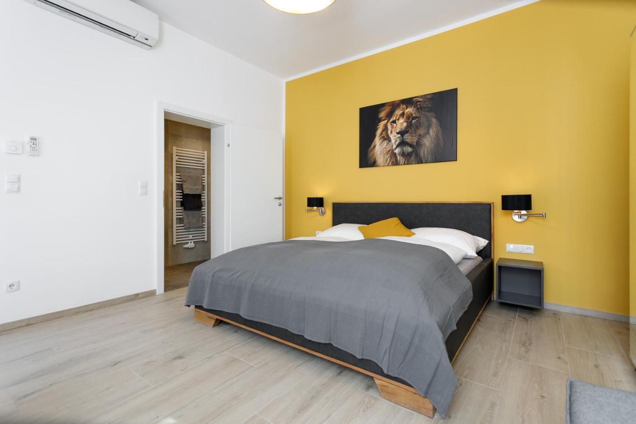 Wf-Apartment Westbahnhof Viena Exterior foto