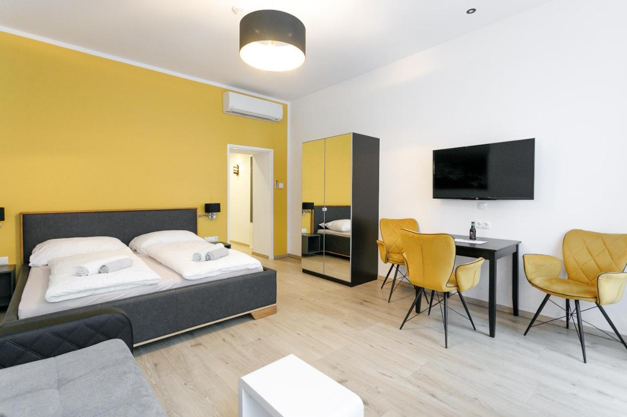Wf-Apartment Westbahnhof Viena Exterior foto