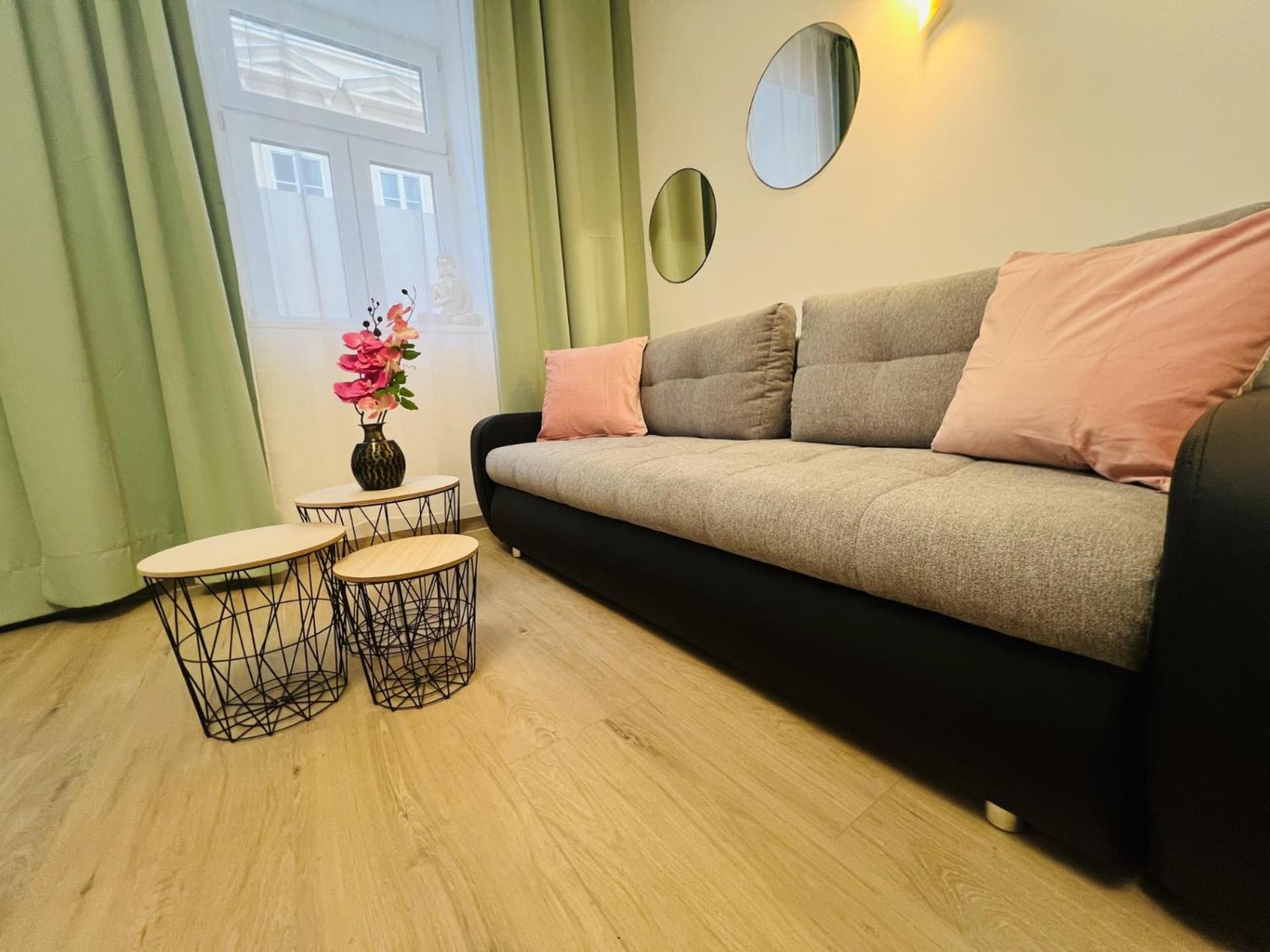Wf-Apartment Westbahnhof Viena Exterior foto